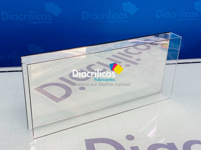 Tapa maquetas con detalles en acrílico tipo espejo