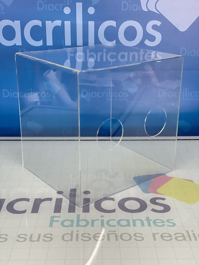 caja en acrílico para protección médica